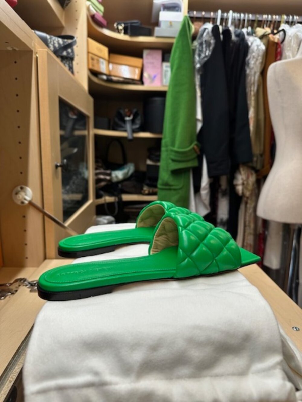 Bottega Veneta Leather Size 38 Green Leather Slides. - Picture 4 of 6